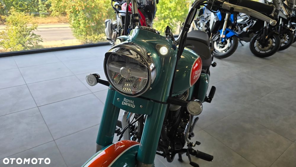 Royal Enfield Classic - 13