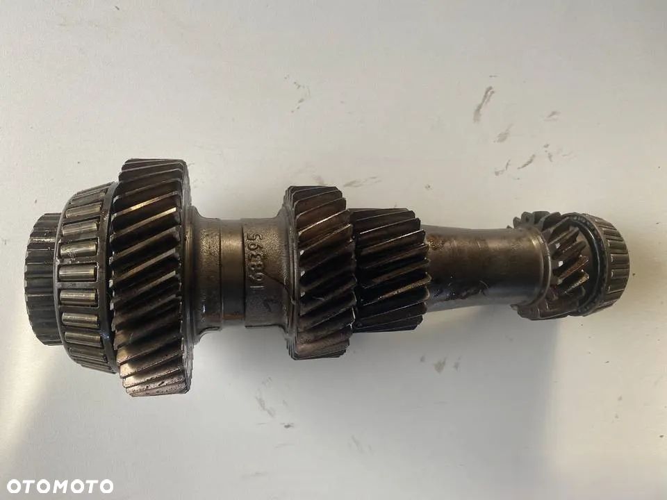 WAŁEK ZĘBATY Z20X23X30X40 JOHN DEERE L168395 - 2