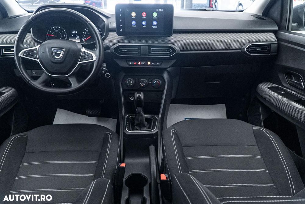 Dacia Logan TCe 90 CVT Journey - 11