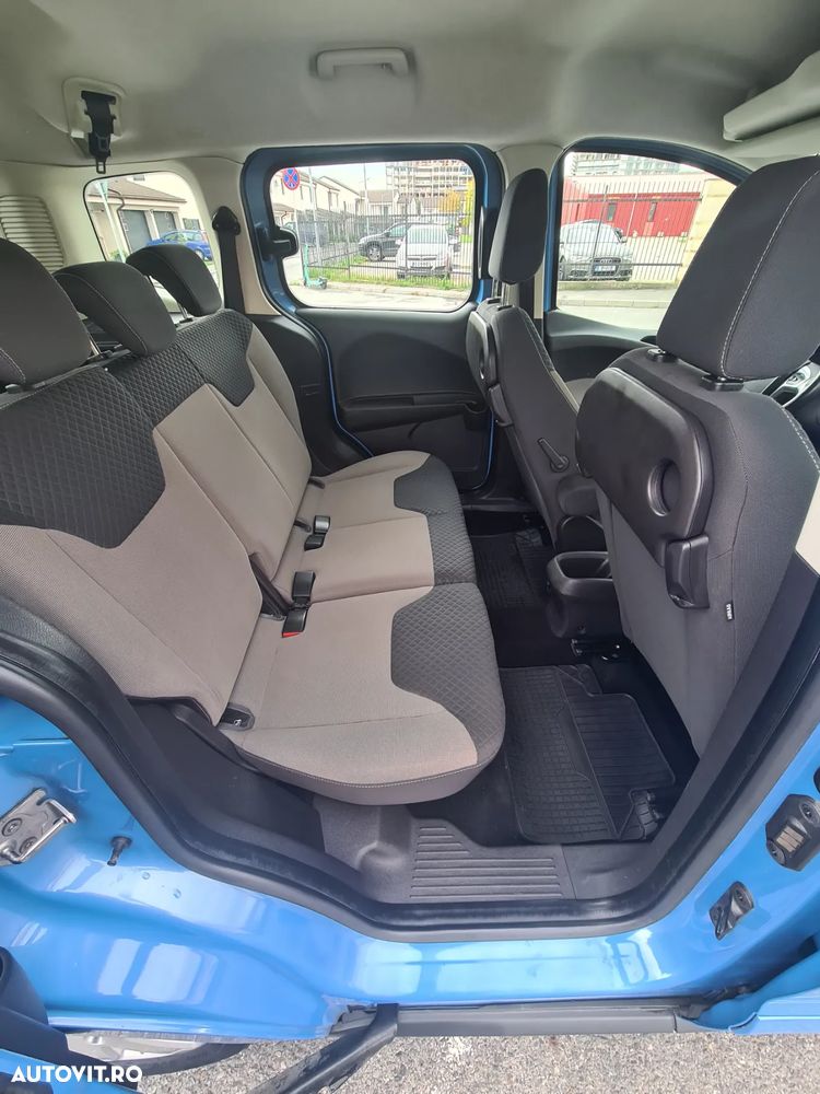 Ford Courier ver-1-6-tdci-s-s-titanium - 10