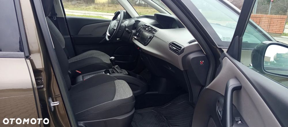 Citroën C4 Picasso 1.6 e-HDi Attraction - 16