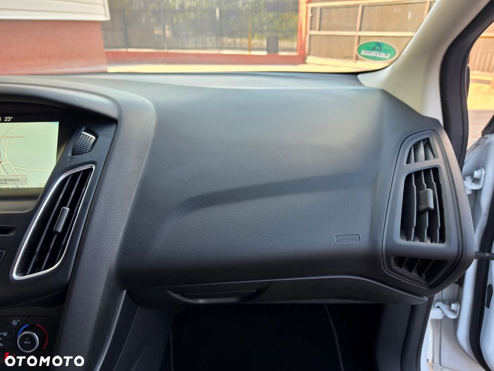Ford Focus 2.0 TDCi Titanium ASS - 21