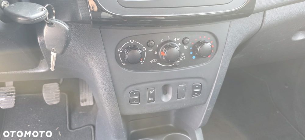 Dacia Sandero Stepway 0.9 TCe Laureate S&S EU6 - 13