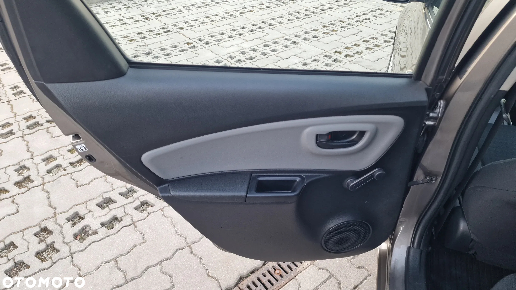 Toyota Yaris 1.5 Active - 20