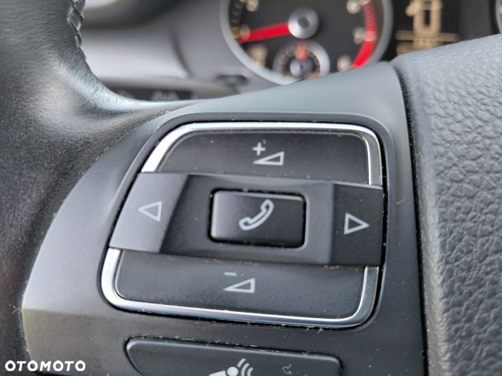 Volkswagen Passat Variant 1.8 TSI Comfortline - 19