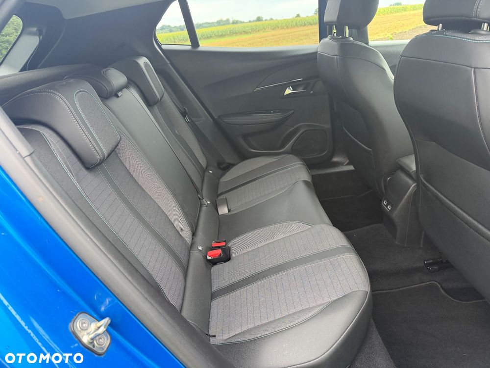 Peugeot 2008 1.2 Pure Tech GPF Allure S&S - 24