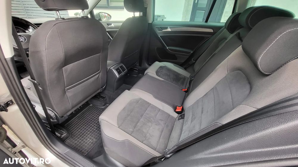 Volkswagen Golf 2.0 TDI (BlueMotion Technology) DSG Comfortline - 15