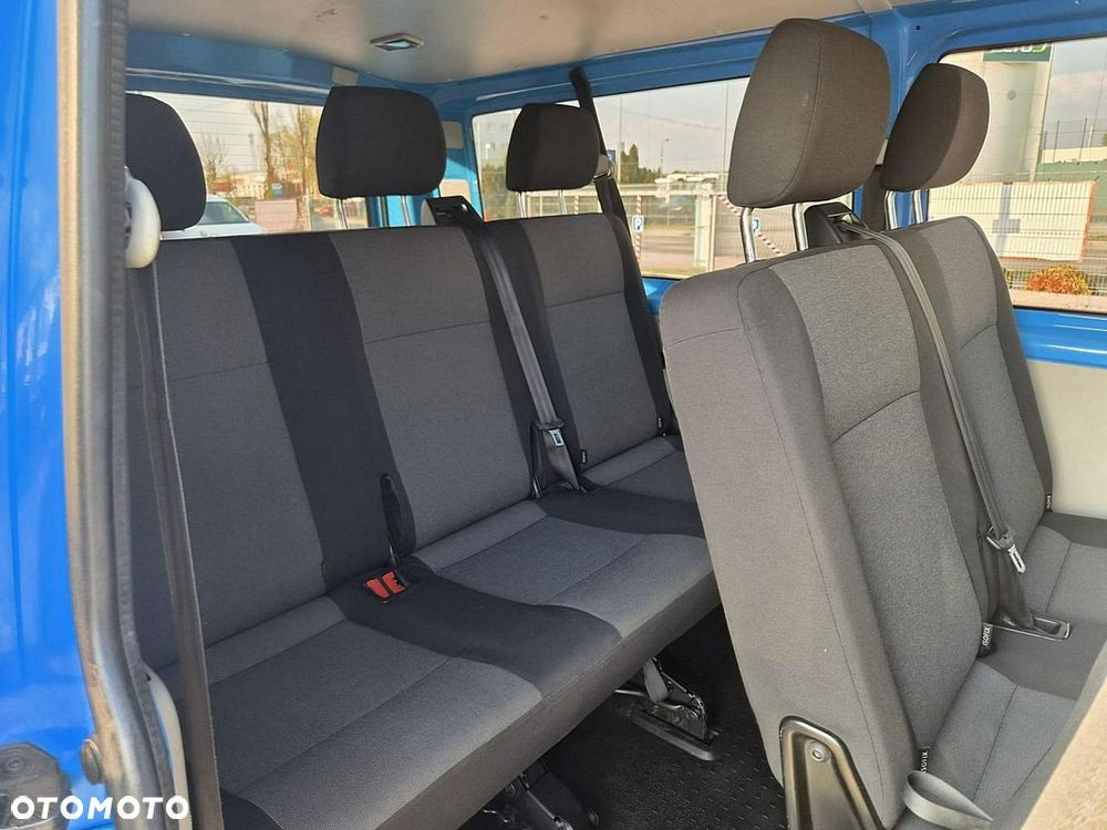 Volkswagen Transporter - 7
