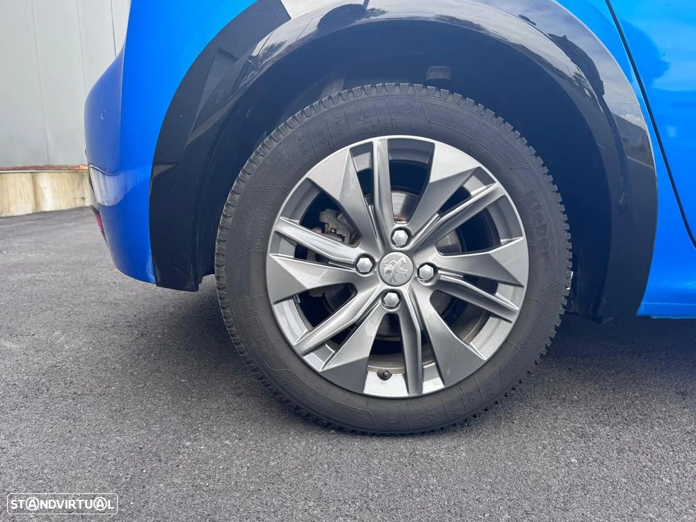 Peugeot e-208 Allure Pack - 10