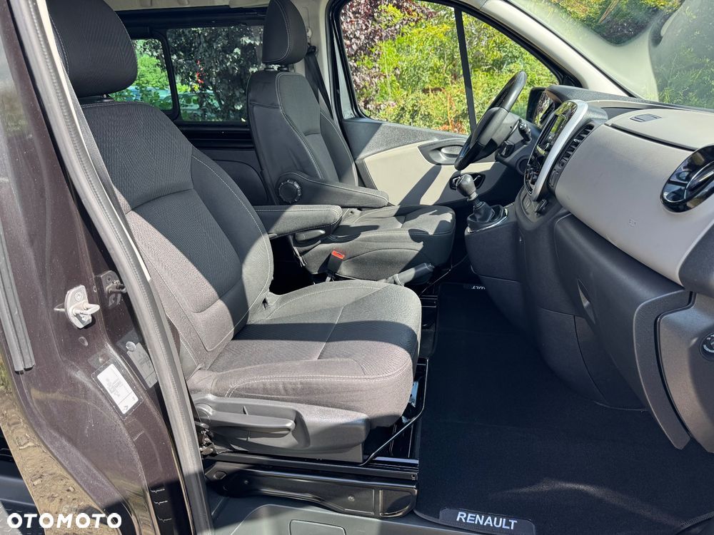 Renault Trafic - 22