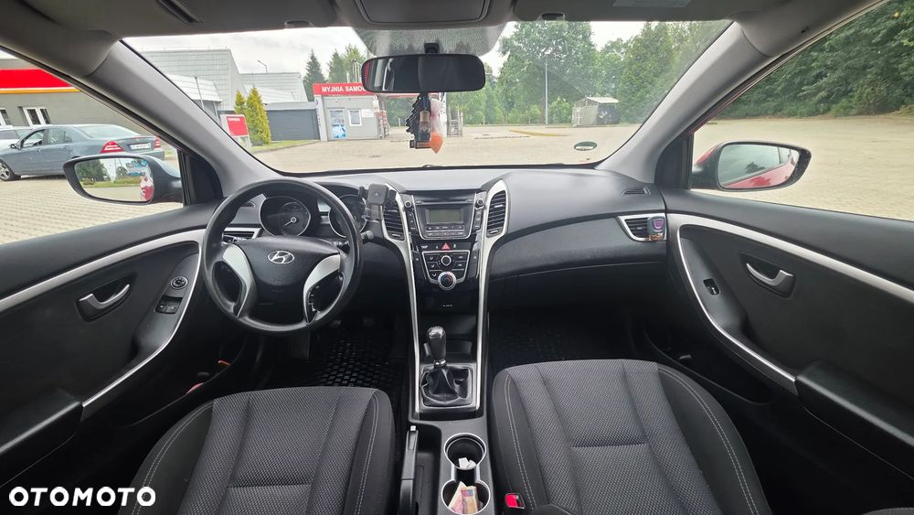 Hyundai i30 - 11