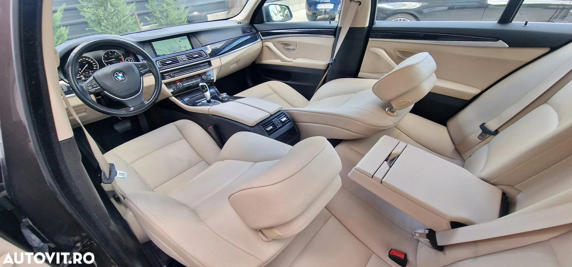 BMW Seria 5 520d - 11
