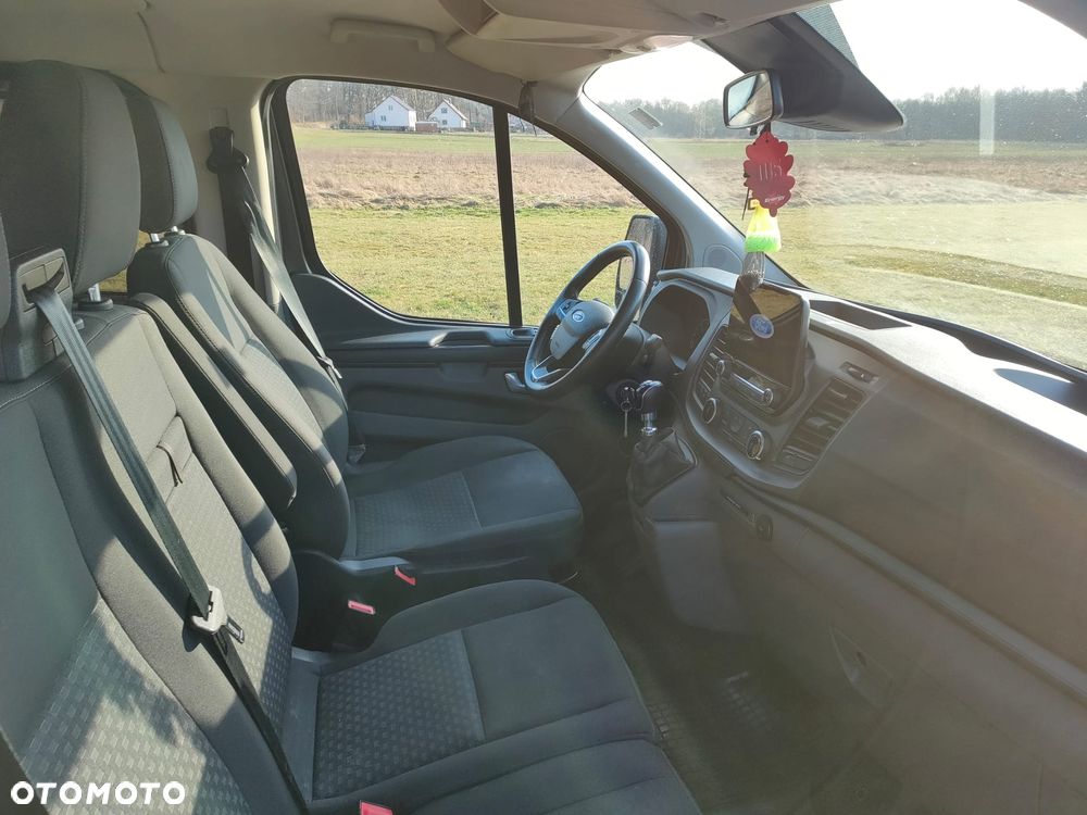 Ford Transit Custom - 12