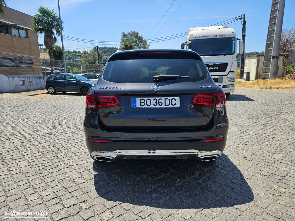 Mercedes-Benz GLC 300 de 4Matic 9G-TRONIC - 4