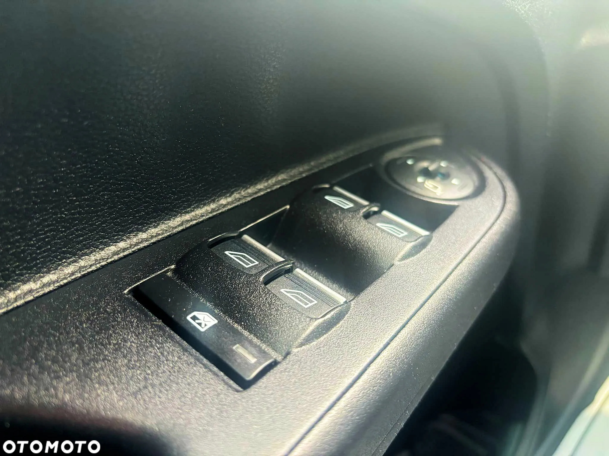 Ford B-MAX 1.0 EcoBoost SYNC Edition - 12