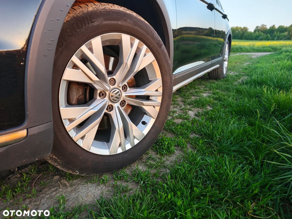 Volkswagen Passat 2.0 TDI BMT 4Mot Highline DSG - 13
