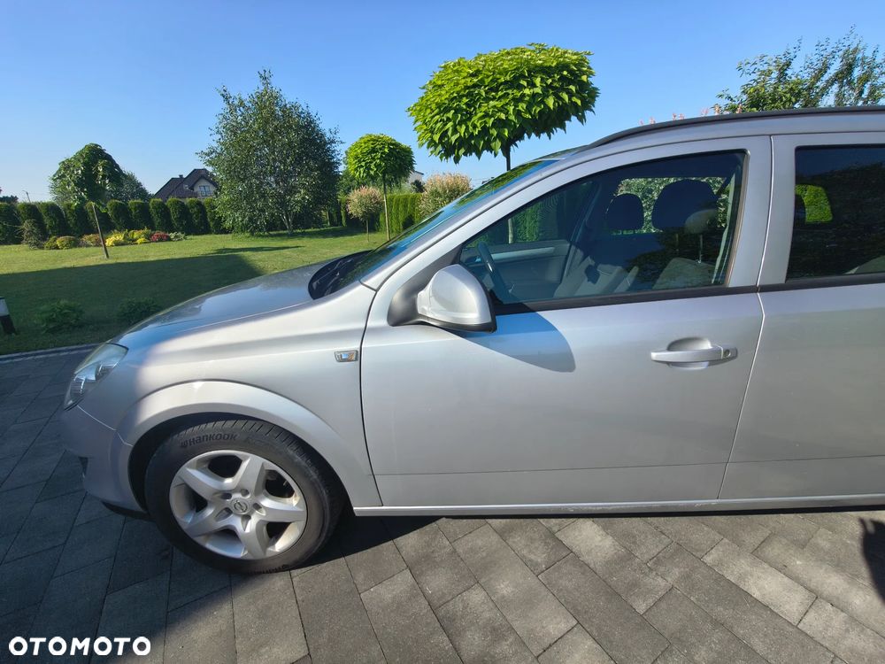 Opel Astra 1.7 CDTI ecoFLEX - 21