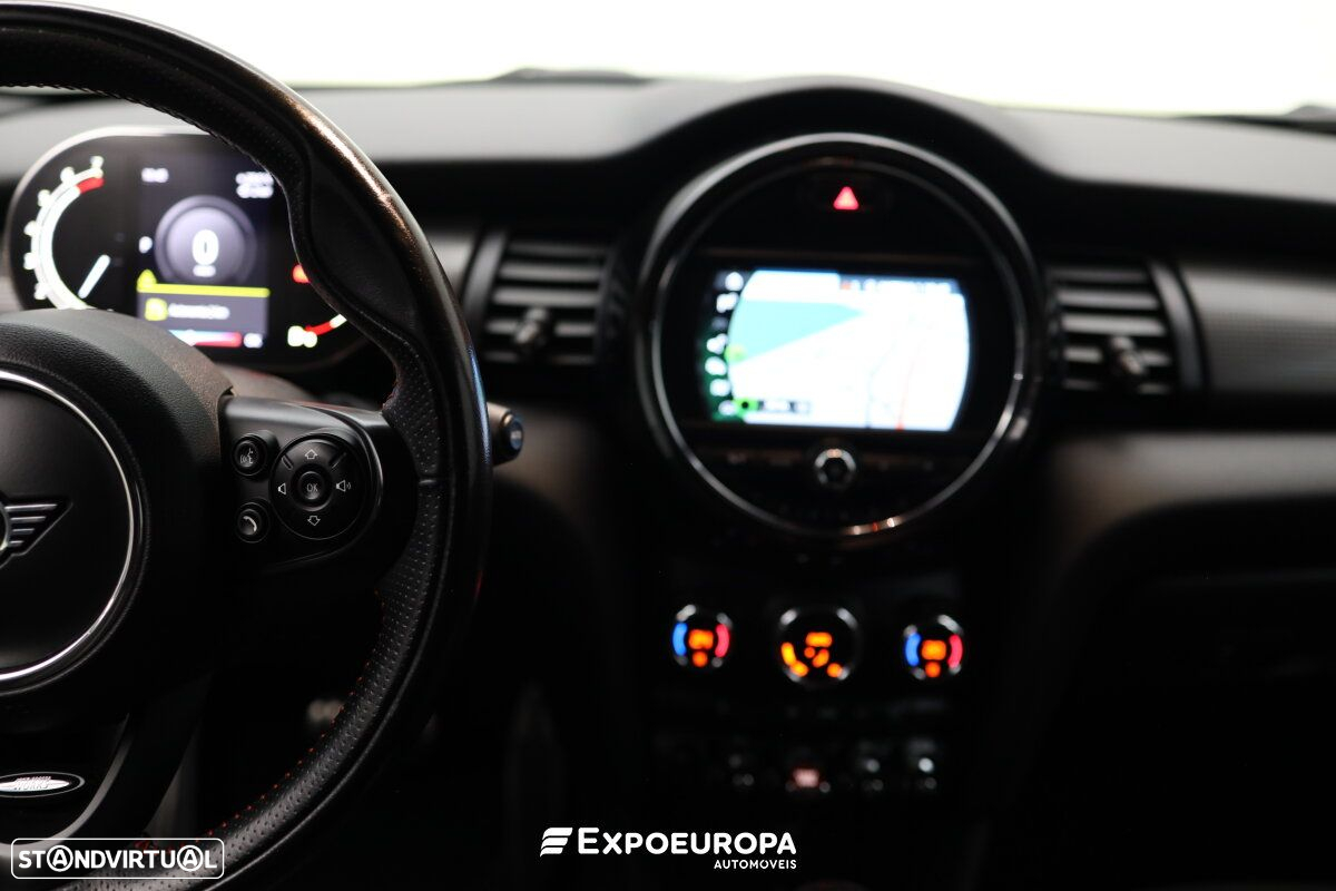 MINI 3 Portas Cooper Premium JCW Auto - 15