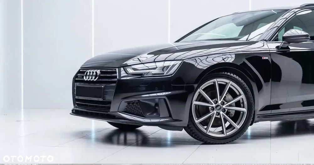 Audi A4 Avant 2.0 TDI S tronic quattro - 12