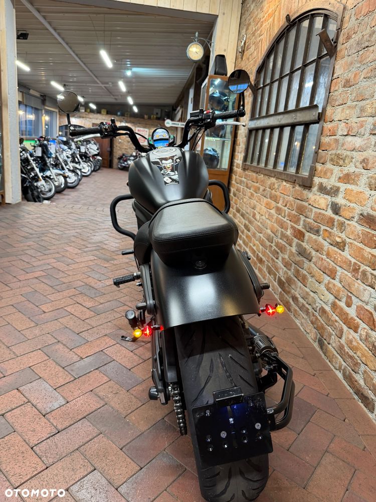 Kawasaki Vulcan S - 17