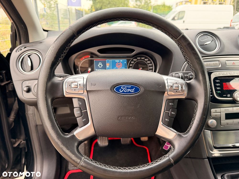 Ford Mondeo 2.0 TDCi Titanium - 25