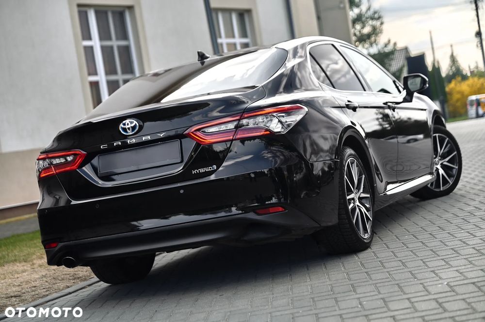 Toyota Camry 2.5 Hybrid Executive CVT - 4