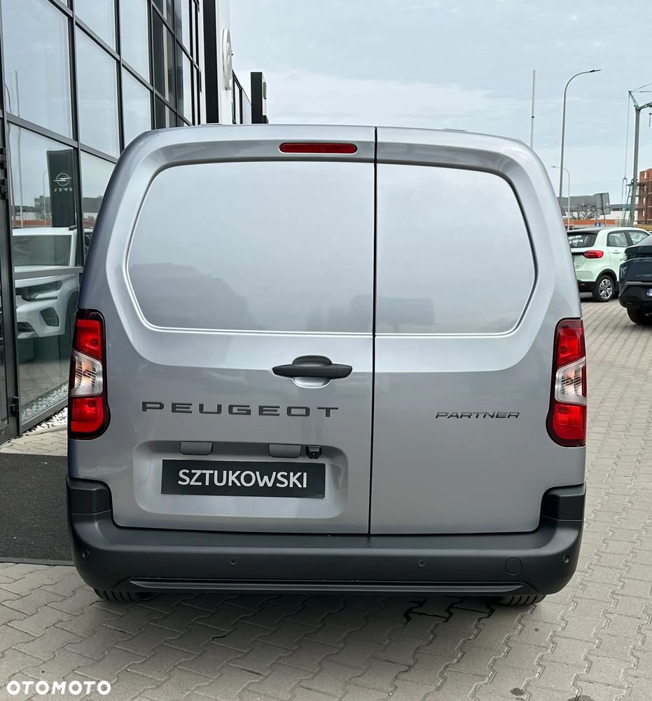 Peugeot Partner Furgon Załogowy XL Diesel 100KM Manual - 22