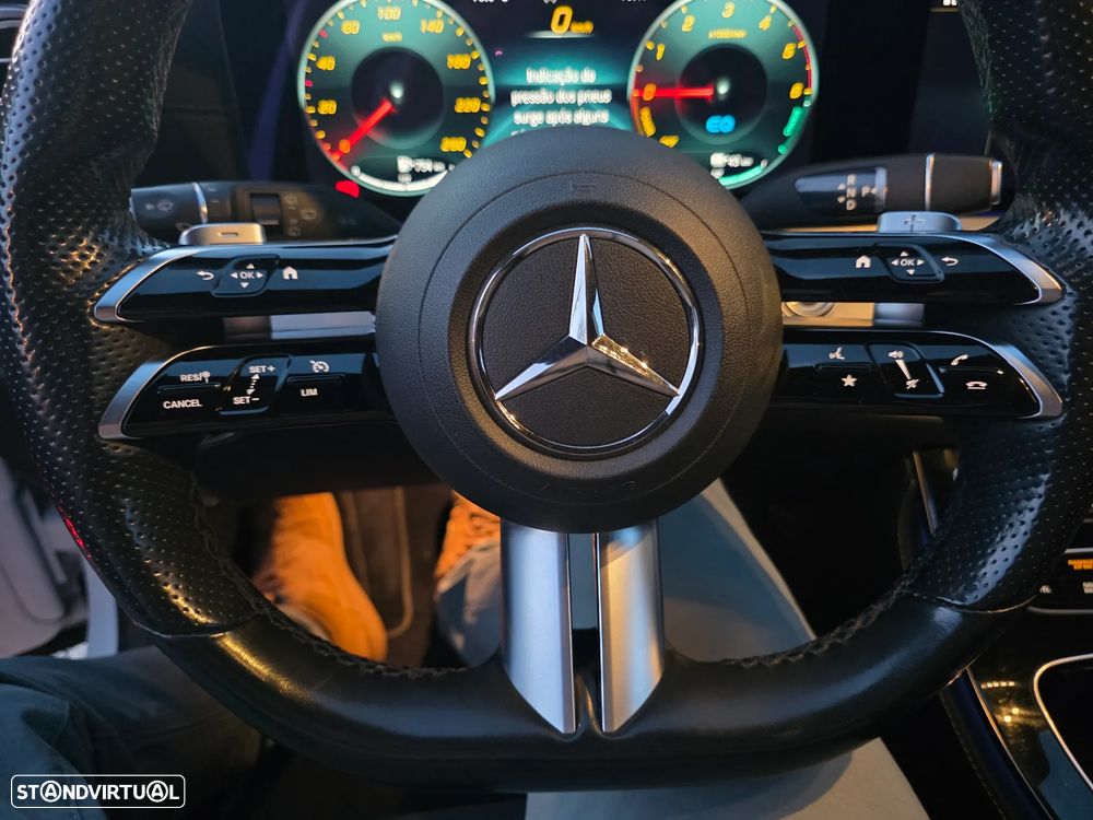 Mercedes-Benz E 300 de 9G-TRONIC AMG Line - 9