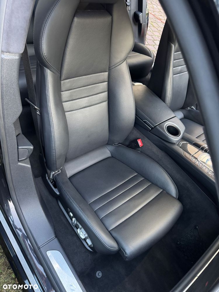 Porsche Panamera Turbo PDK - 6