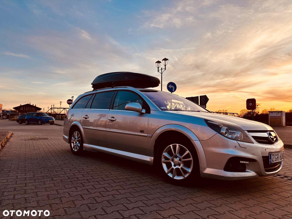 Opel Vectra 1.9 CDTI DPF Cosmo Plus - 1
