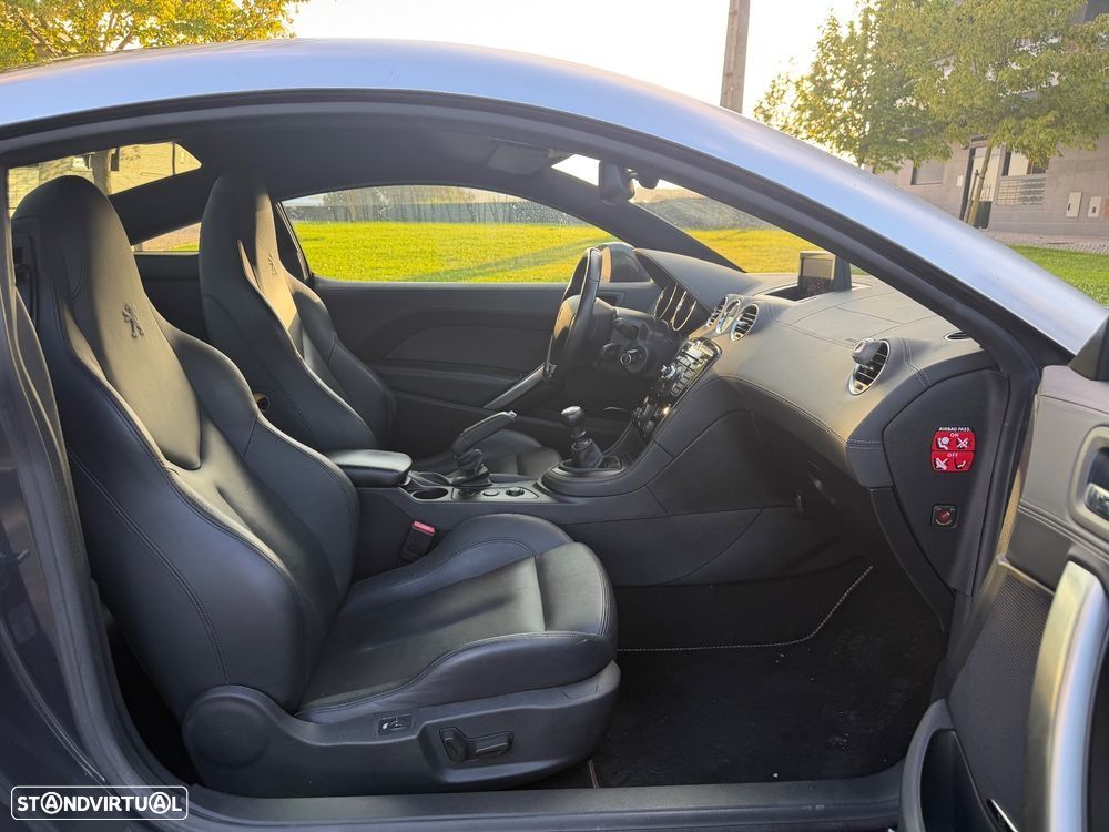 Peugeot RCZ 1.6 200 THP Onyx - 24