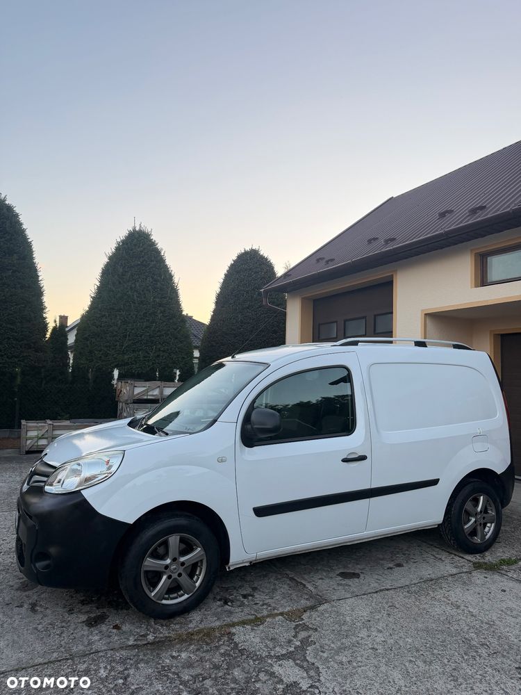 Renault Kangoo 1.5 dCi Business Eu6 - 17