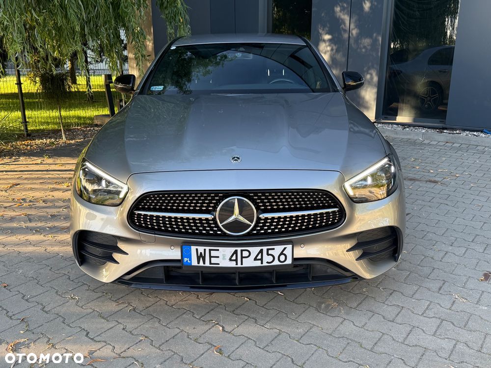 Mercedes-Benz Klasa E 220 d 4-Matic AMG - 2