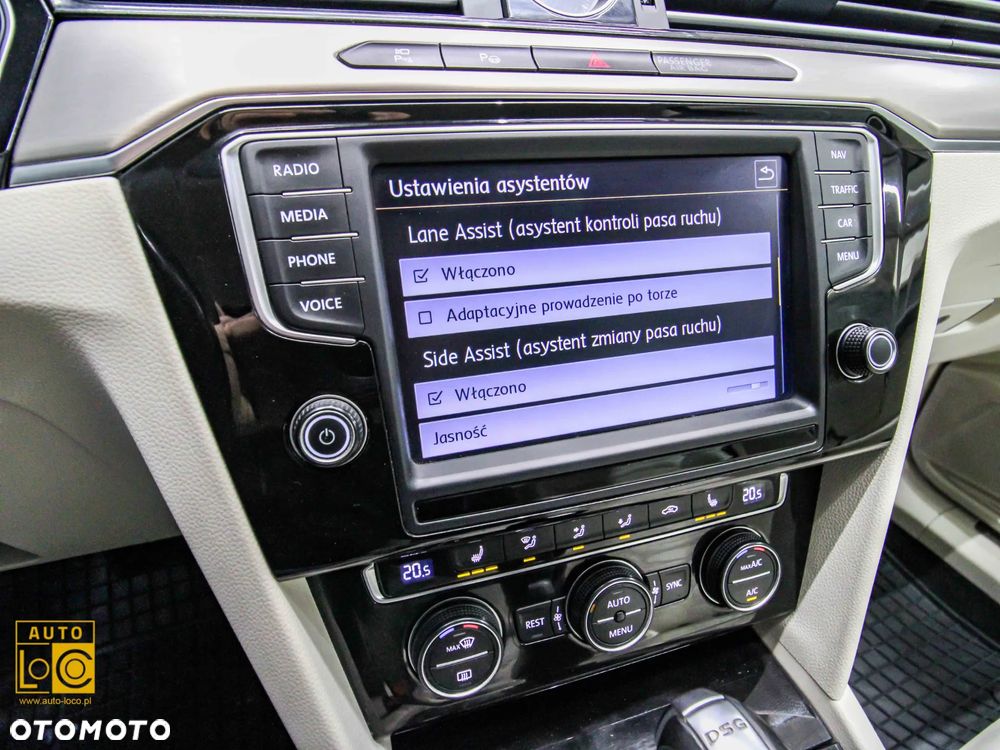 Volkswagen Passat - 23