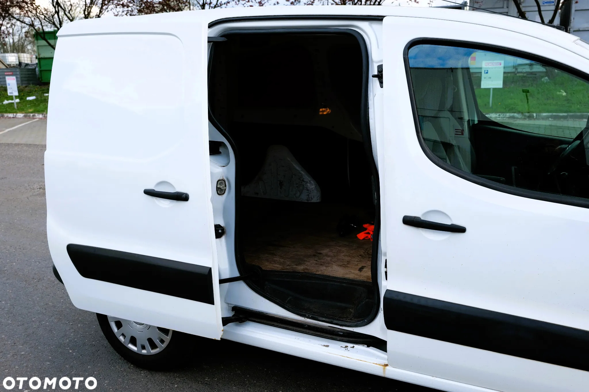 Citroën BERLINGO - 8