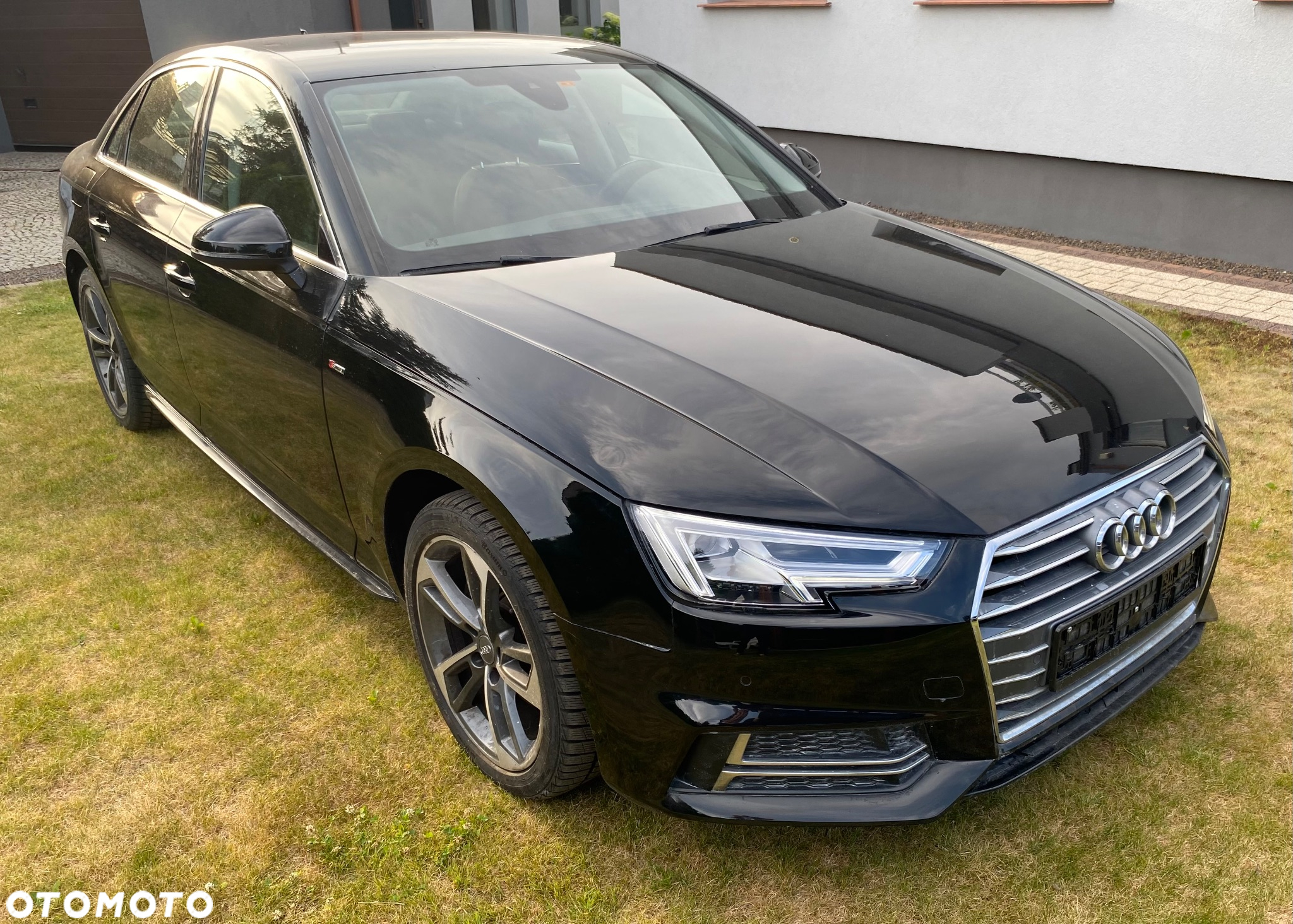 Audi A4 2.0 TDI S tronic design - 2