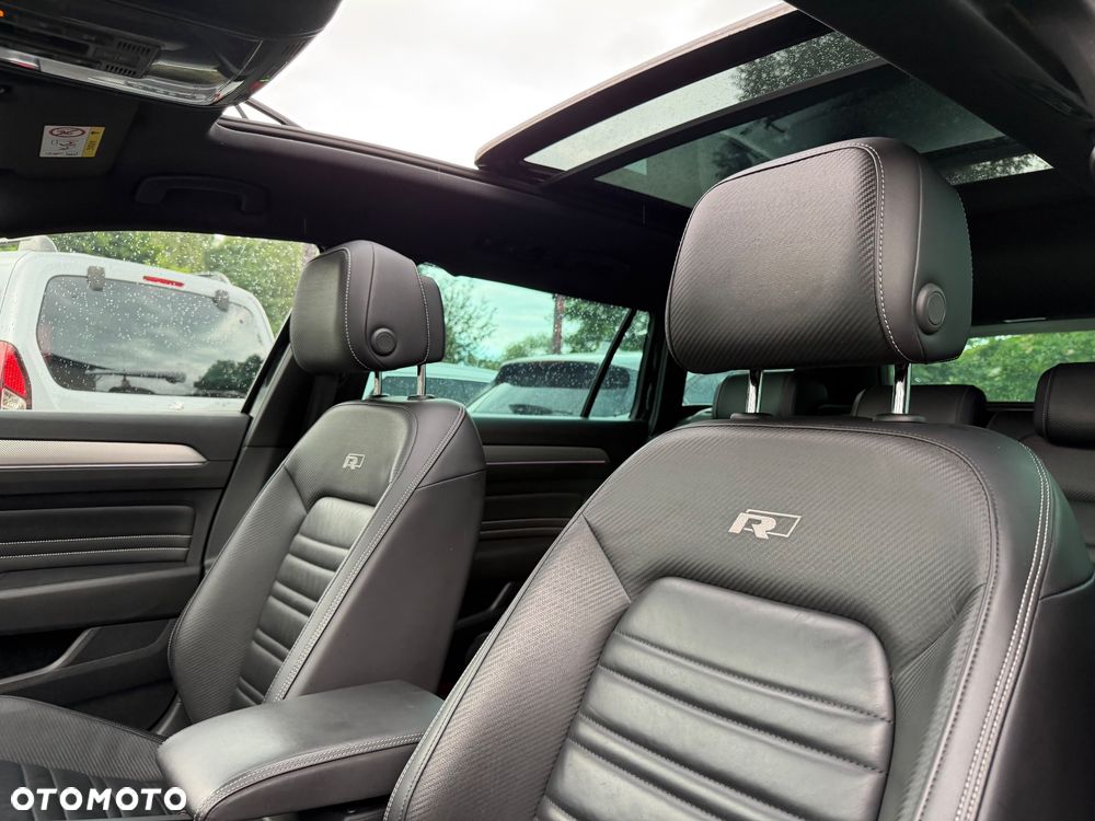 Volkswagen Passat Variant 2.0 TDI SCR DSG 4Motion Elegance - 7