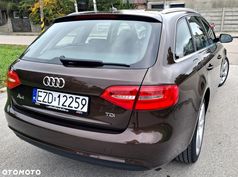 Audi A4 Avant 2.0 TDI DPF Attraction - 16