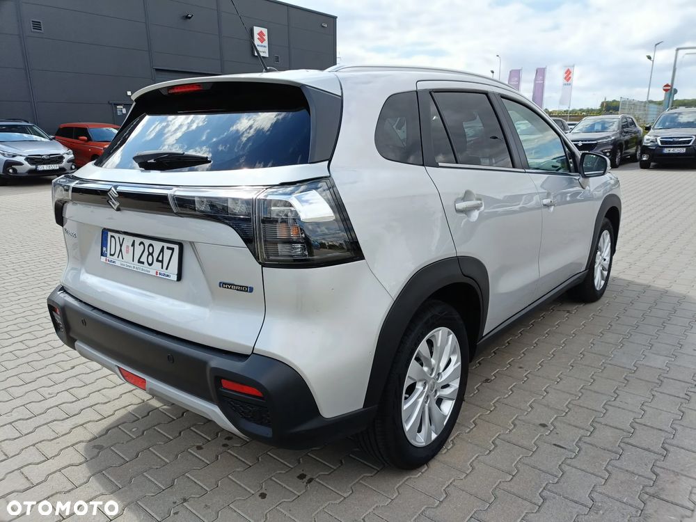 Suzuki SX4 S-Cross 1.5 DualJet Hybrid Premium Plus SP AGS - 4