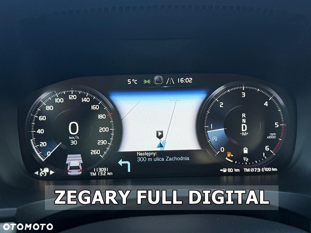 Volvo V90 Cross Country - 23