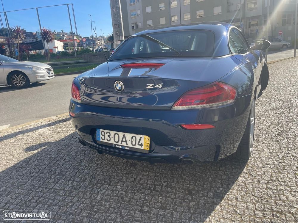BMW Z4 35 is Auto - 33