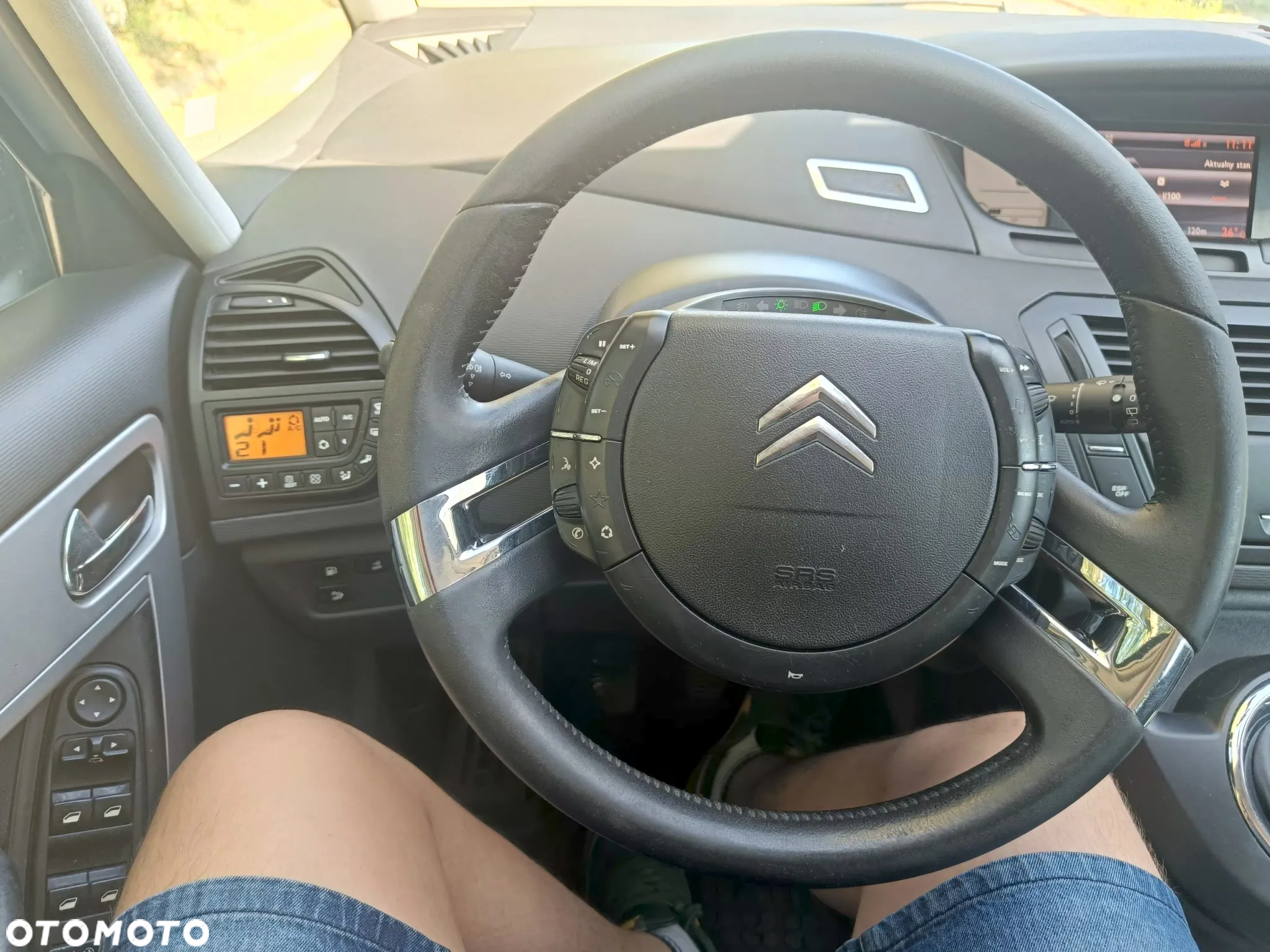Citroën C4 Picasso 2.0 HDi Exclusive - 4