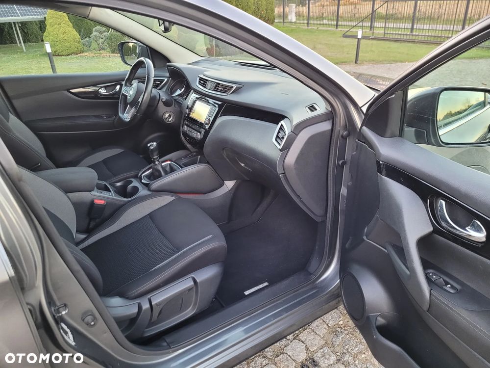Nissan Qashqai 1.2 DIG-T N-Vision - 8