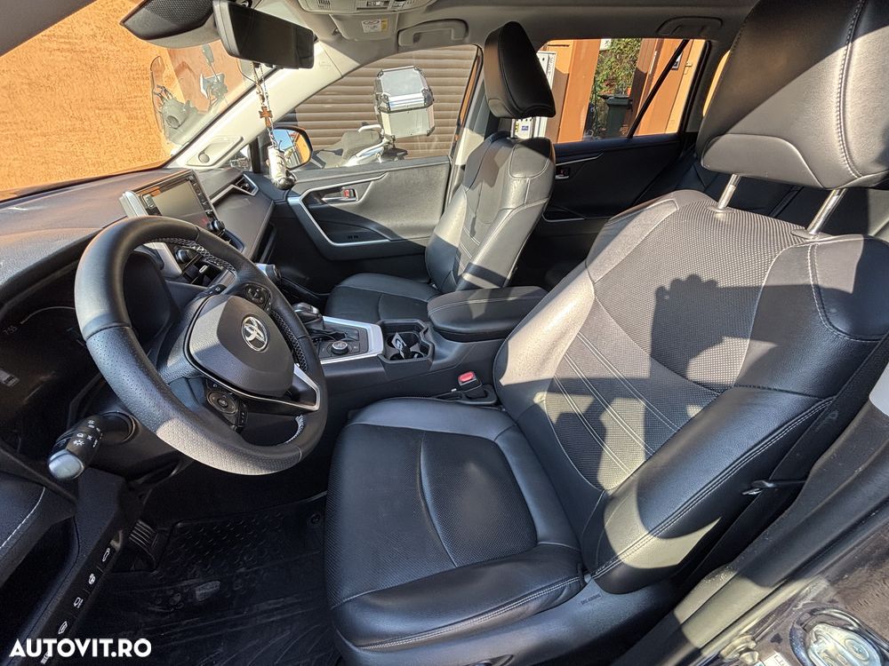 TOYOTA RAV4 2020 — imagine 11