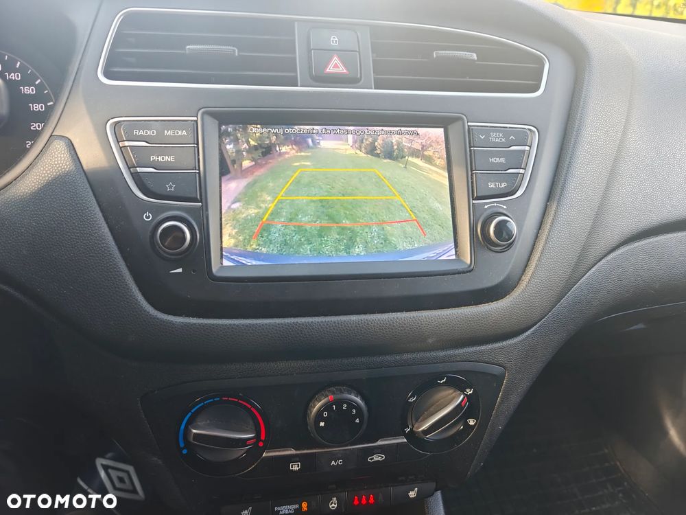 Hyundai i20 1.2 Comfort - 9