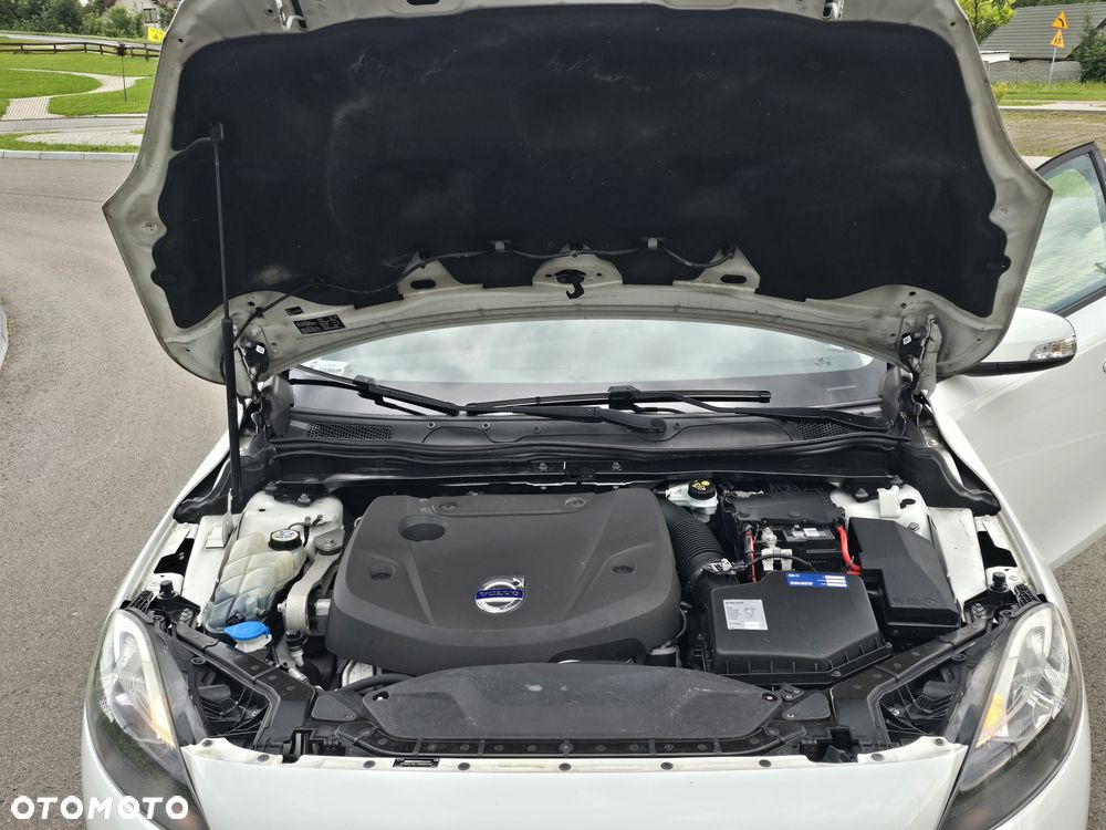 Volvo V40 - 8