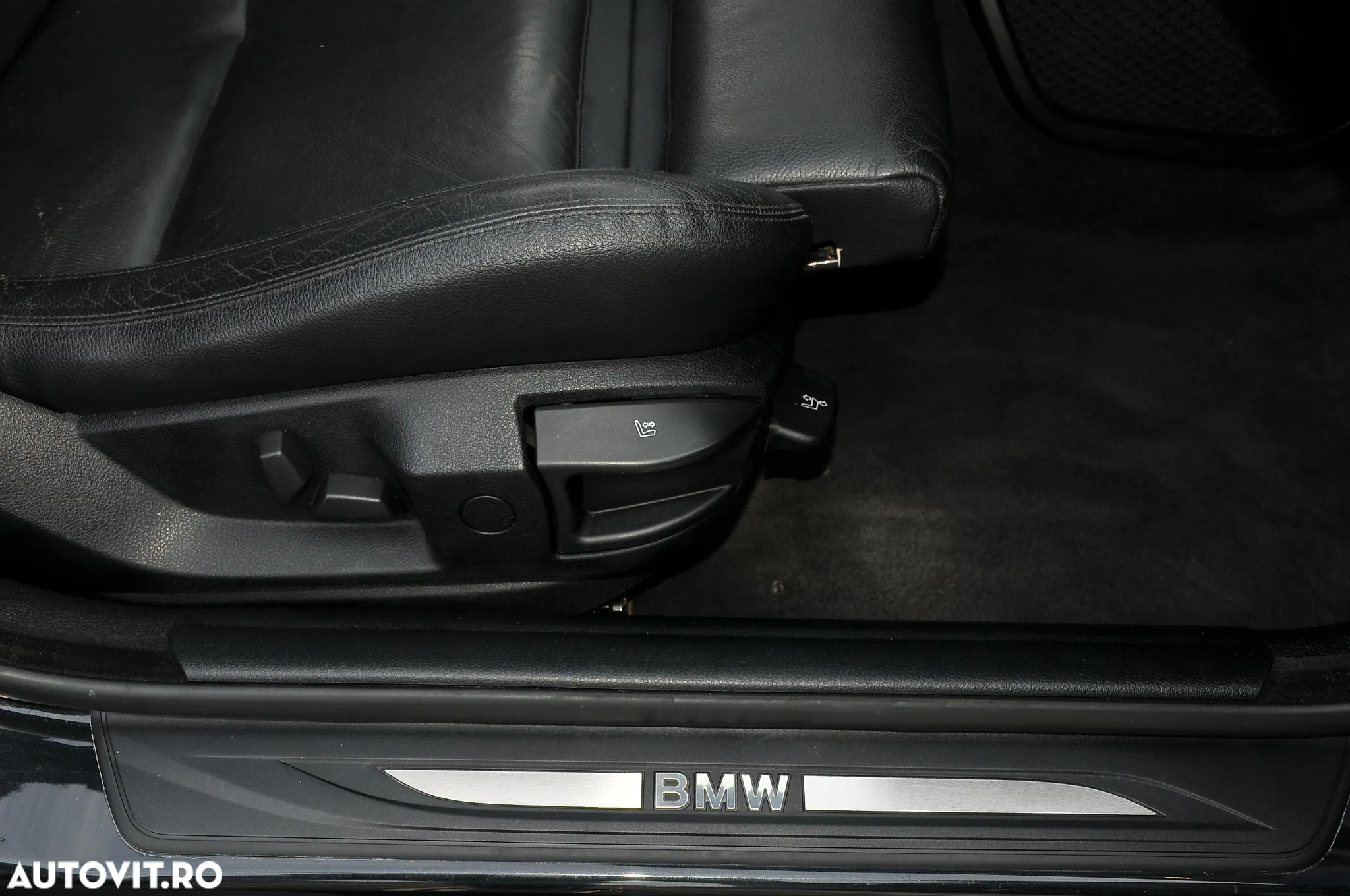 BMW Seria 5 520d - 29