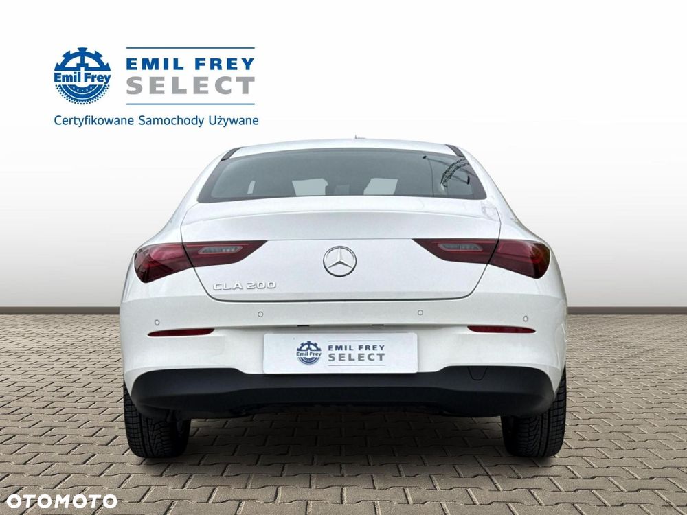 Mercedes-Benz CLA - 4
