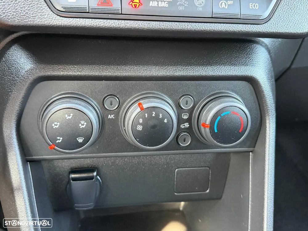 Dacia Sandero 0.9 TCe Stepway Bi-Fuel - 27