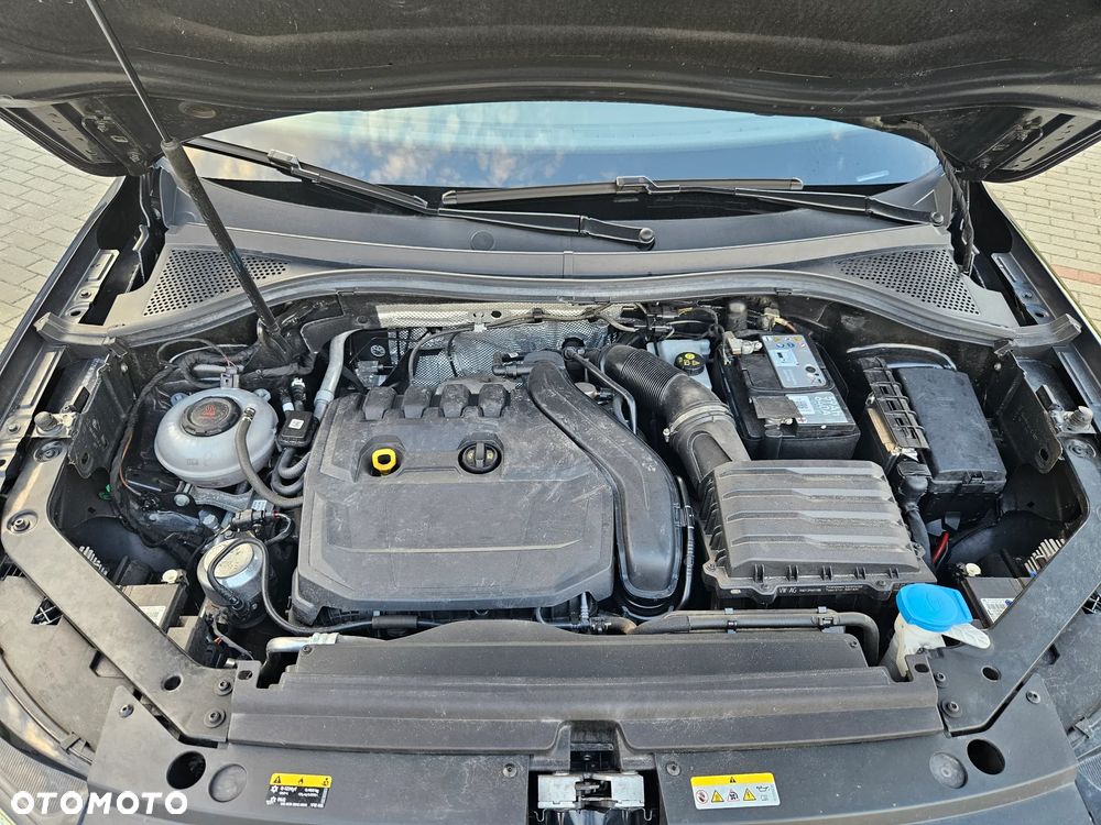 Volkswagen Tiguan 1.5 TSI EVO R-Line DSG - 25